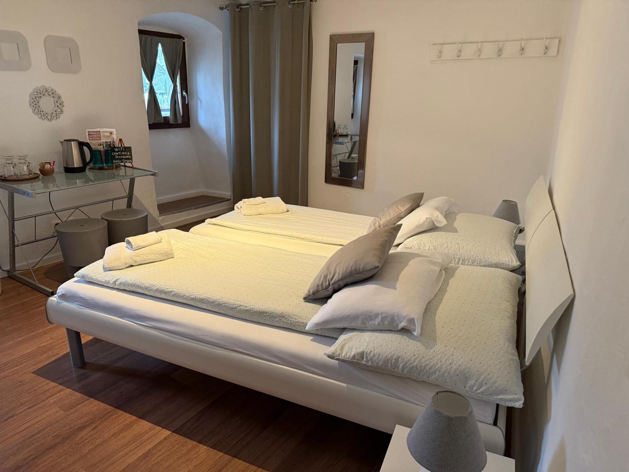 B&B Alla Piazzetta Di Tegna Екстериор снимка